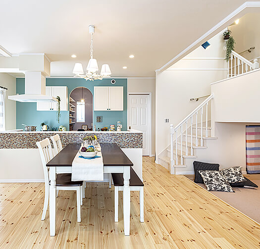 画像:リビング&キッチン|モデルルーム内観